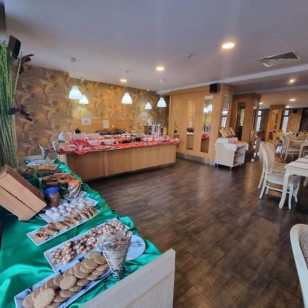 Cozy Guest Apartments Next To Ski Lift Ask For More Банско Екстериор снимка